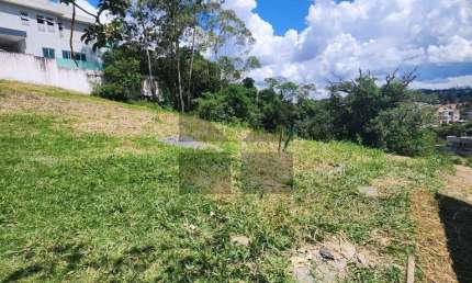 Terreno a venda  no condomínio Mosaico da Aldeia em Aldeia da Serra - Alphaville.