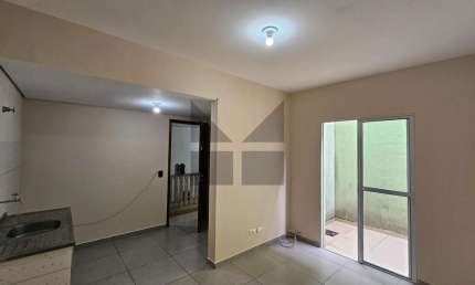 Casa com 2 quartos para alugar na Rua Manoel Leite da Cunha, 82, Parque São Joaquim, Taboão da Serra