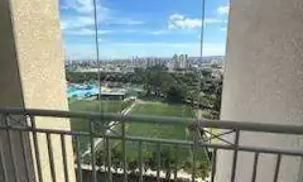More com bom gosto e linda vista !! Em frente ao Corinthians ! MOBILIADO.