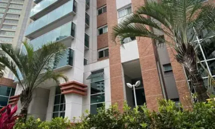 Oportunidade de morar na melhor localização do Anália Franco !