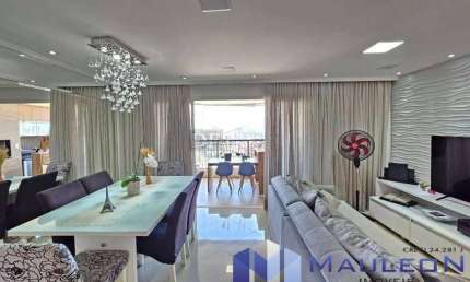 Apto Lindíssimo com 4 vagas de garagem!!  Andar alto, linda vista !!