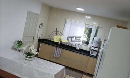 Casa à venda,  com amplo terreno de 02 dormitórios na Guarda do Cubatão - Palhoça
