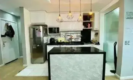 Apartamento à venda, com sacada e churrasqueira, 02 dormitórios no Jardim Cidade de Florianópolis -