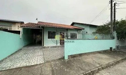 Casa à venda, com 02 dormitórios, área gourmet com churrasqueira no São Sebastião - Palhoça