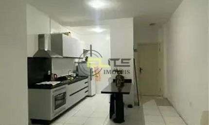 Apartamento à venda, de 03 dormitórios, sacada com churrasqueira em Forquilhas - São José