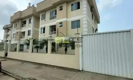 Apartamento à venda, de 2 dormitórios, sacada com churrasqueira no Caminho Novo, em Palhoça/SC
