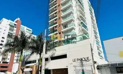 Apartamento de 3 dormitórios com suíte, SEMI-MOBILIADO, no Pagani/Palhoça.
