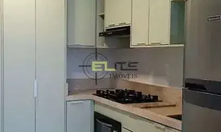Apartamento à venda, mobiliado de 2 dormitórios, sacada na Praia de Fora, em Palhoça/SC