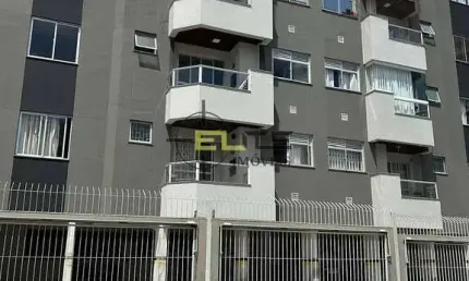 Apartamento de 2 dormitórios, SEMI-MOBILIADO com sacada e Churrasqueira em Nossa Sra. do Rosário/Sã