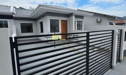 Casa com 2 quartos à venda na Avenida Nielsen Ubiratã Delfino José, 100, Bela Vista, Palhoça