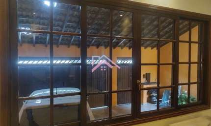 Casa à venda Vila Jeriva - área útil 177 m2 com 3 dormitórios suíte / 2 vagas / excelente localização - Várzea Paulista / São Paulo / COD. 28998