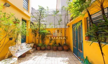 Linda casa na vila mariana com 4 dorm, 2 stes, 2 vagas