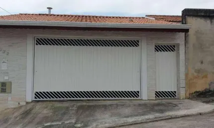Casa com 3 dormitórios, sendo 1 suíte à venda, 132 m² por R$ 430.000 - Conjunto Residencial Jardim Villagio Torino - Sorocaba/SP