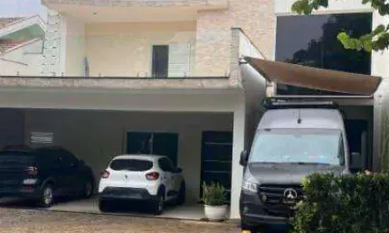 Casa de Condomínio com 3 suítes, sendo 1 máster  à venda, 268 m² por R$ 1.980.000 - Condomínio Lago da Boa Vista - Sorocaba/SP