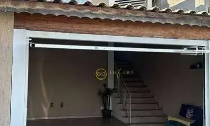 Casa com 3 quartos, sendo 1 suíte à venda, 130 m² por R$ 795.000 - Jardim Villaça - São Roque/SP