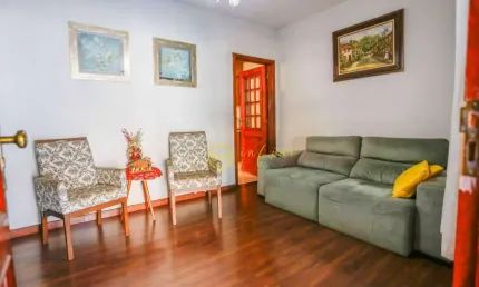 Casa com 3 quartos, sendo 1 suíte à venda, 128 m² por R$ 330.000 - Jardim Simus - Sorocaba/SP