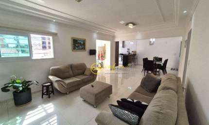 Casa Térrea com 3 quartos, sendo 1 suíte à venda, 185 m² por R$ 900.000 - Vila Augusta - Sorocaba/SP