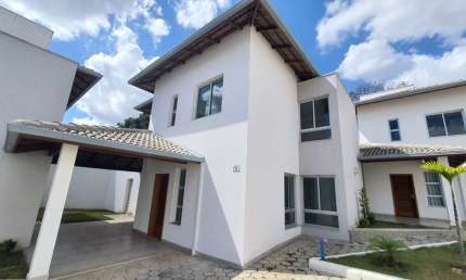 Casa com 3 quartos à venda na Rua Joaquim Camargos, 598, Centro, Contagem