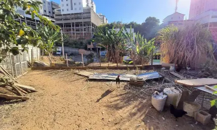 Terreno à venda na Rua Gabriel Soares, 75, Nova Esperança, Belo Horizonte