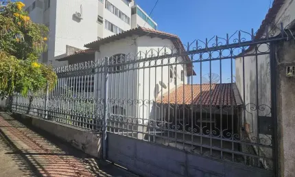 Casa com 4 quartos à venda na Rua Marechal Rondon, 357, Planalto, Belo Horizonte