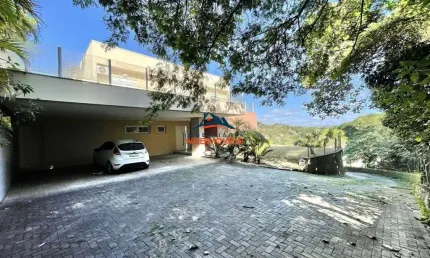 Casa em condomínio fechado com 4 quartos à venda na Rua Fernão Dias Paes Leme, 250, Pousada dos Bandeirantes, Carapicuíba por R$ 2.690.000