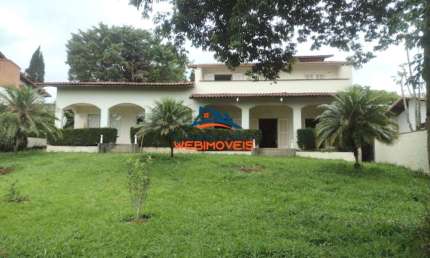 Casa de luxo no condomínio Haras Bela Vista em Vargem Grande Paulista-SP: 7 quartos, 2 suítes, 2 salas, 4 banheiros, 4 vagas, 550m².