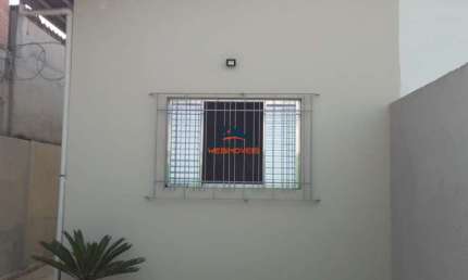 Casa para venda no bairro Parque do Agreste,  imóvel com 2 dormitórios - Sala de estar - Sala de jantar - Cozinha - 1 banheiros - Lavabo .