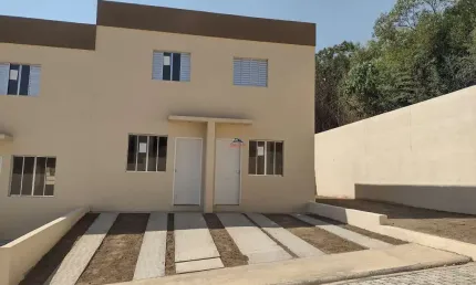 Casa em condomínio fechado com 2 quartos à venda na rua dos grilos, 388, centro (caucaia do alto), cotia, 50 m2 por r$ 195.000