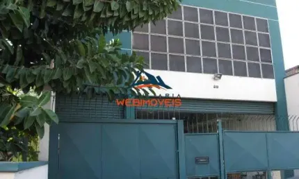 Barracão / Galpão / Depósito para alugar na Rua Quirino dos Santos, 410, Várzea da Barra Funda, São Paulo por R$ 24.000
