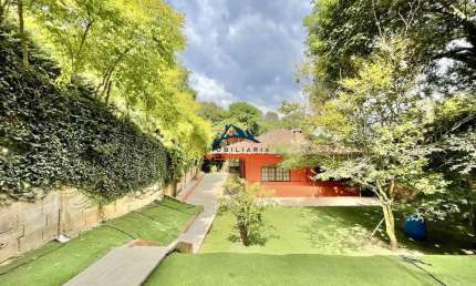 Imperdível! Casa para venda ou locação em Cotia-SP, Chácaras do Refúgio-granja Viana, 3 quartos, 1 suíte, 3 salas, 3 banheiros, 10 vagas, 230,45m².