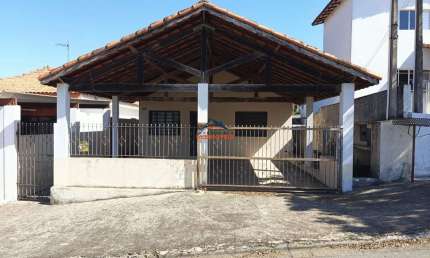 Casa em condomínio fechado com 2 quartos para alugar na Avenida Ivo Mário Isaac Pires, 1884, Jardim Rio das Pedras, Cotia por R$ 3.000