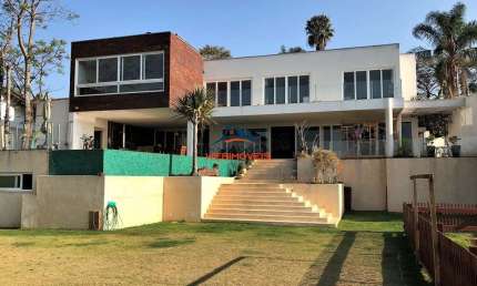 Casa com 4 quartos para alugar na Rua Vital Brasil, 08, Nova Fazendinha, Carapicuíba por R$ 24.000