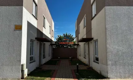 Casa em condomínio fechado com 2 quartos à venda na Rua José Teixeira de Oliveira, 620, Água Espraiada (Caucaia do Alto), Cotia por R$ 220.000