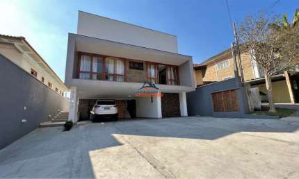 Casa em condomínio fechado com 4 quartos à venda na Avenida Estácio de Sá, 1249, São Paulo II, Cotia por R$ 3.350.000