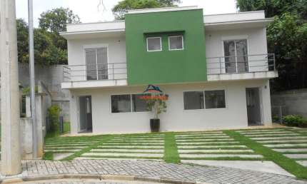 Casa em condomínio fechado com 3 quartos para alugar na Rua Ipanema, 103, Jardim Pioneira, Cotia por R$ 6.700