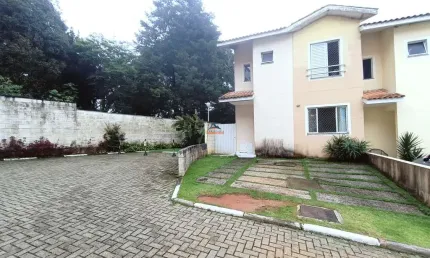 Imperdível! Casa em Condomínio à venda em Cotia-SP, Chácara Ondas Verdes: 3 quartos, 1 suíte, 2 salas, 3 banheiros, 2 vagas, 85,75 m².