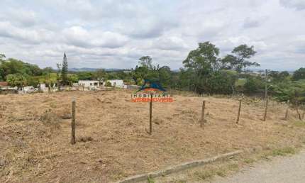 Terreno à venda em Embu das Artes-SP, bairro Capuava, com 2.996,00 m² de área. Aproveite essa oportunidade!