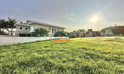 Terreno de 549,59 m² em condomínio na Granja Viana - Carapicuíba-SP: sua oportunidade de investimento!