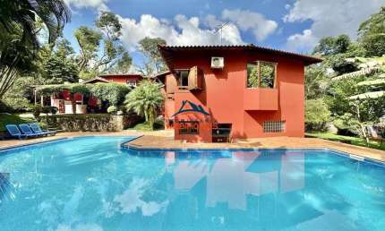 Casa em Condomínio de Luxo à Venda em Cotia-SP, Bosque do Vianna: 3 Quartos, 3 Suítes, 5 Salas, 5 Banheiros, 10 Vagas, 604,18m²Área