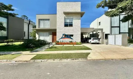 Impressionante Casa em Condomínio à Venda em Cotia-SP - 3 Quartos, 3 Suítes, 5 Salas e 4 Vagas de Garagem!