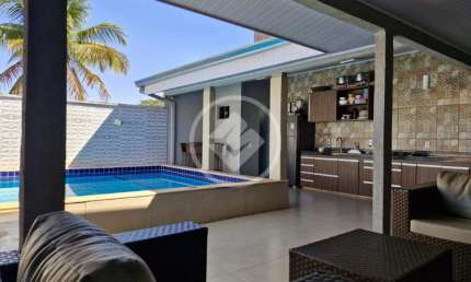 Casa com 3 quartos e área de lazer incrível para você e a família codigo: 102368