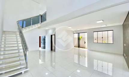 SOBRADO EM CONDOMÍNIO 4 SUÍTES - RESIDENCIAL GOLFE CLUBE codigo: 119083