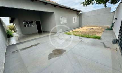 Casa com quintal amplo e lote inteiro, Goiânia 2 codigo: 119305