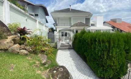 Casa com 5 quartos à venda na Rua Júlio Vieira, João Paulo, Florianópolis