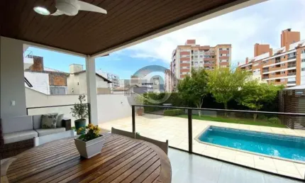 Casa com 4 quartos à venda na Rua José Durieux, Córrego Grande, Florianópolis