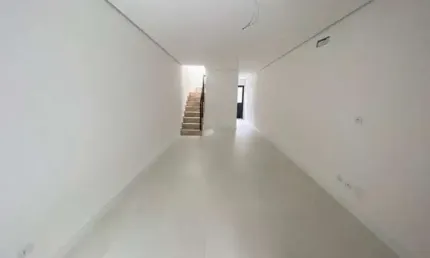 Casa com 3 quartos à venda na Rua Jaime Rodrigues, 382, Jardim Sabará, São Paulo por R$ 690.000