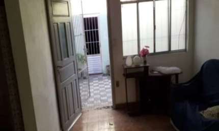 Casa com 1 quarto à venda na Rua José de Alencar, 1999, Cidade Ocian, Praia Grande por R$ 170.000