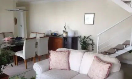 Excelente cobertura duplex - 4 dormitórios (2 suítes) e 4 vagas.