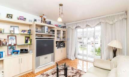 Sobrado à venda em Curitiba, Capão da Imbuia, com 4 quartos, com 182.85 m²