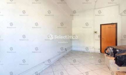 Sala comercial para alugar na Rua Fúlvio Alves de Oliveira, --, Jardim Guapituba, Mauá